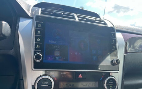 Toyota Camry, 2014 год, 1 550 000 рублей, 10 фотография
