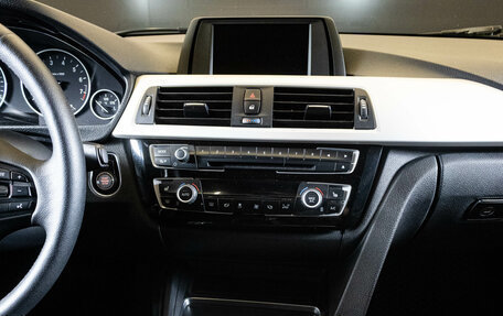 BMW 3 серия, 2016 год, 1 525 000 рублей, 7 фотография