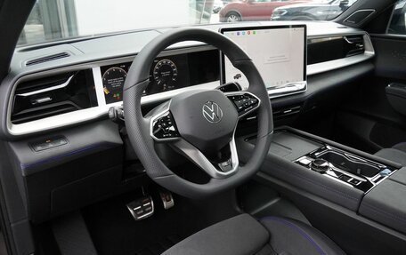 Volkswagen Teramont, 2026 год, 6 199 000 рублей, 13 фотография