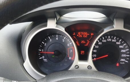 Nissan Juke II, 2013 год, 800 000 рублей, 12 фотография