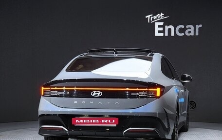 Hyundai Sonata VIII, 2023 год, 3 050 000 рублей, 4 фотография