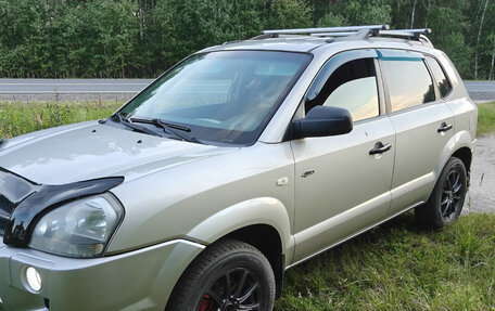 Hyundai Tucson III, 2007 год, 670 000 рублей, 18 фотография