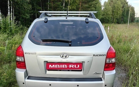 Hyundai Tucson III, 2007 год, 670 000 рублей, 17 фотография