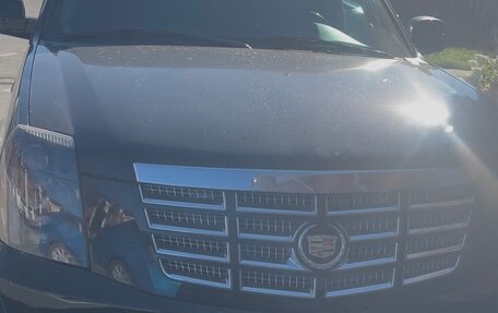 Cadillac Escalade III, 2006 год, 1 820 000 рублей, 2 фотография