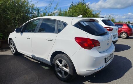 Opel Astra J, 2014 год, 699 000 рублей, 4 фотография