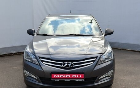 Hyundai Solaris II рестайлинг, 2015 год, 1 095 000 рублей, 2 фотография