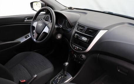 Hyundai Solaris II рестайлинг, 2015 год, 1 095 000 рублей, 10 фотография