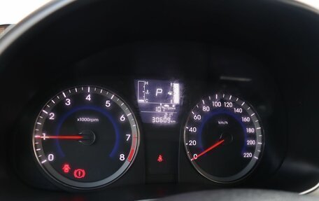 Hyundai Solaris II рестайлинг, 2015 год, 1 095 000 рублей, 14 фотография