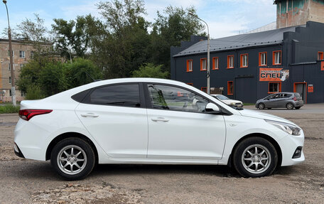 Hyundai Solaris II рестайлинг, 2019 год, 1 350 000 рублей, 5 фотография