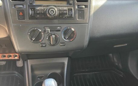 Nissan Tiida, 2010 год, 580 000 рублей, 5 фотография