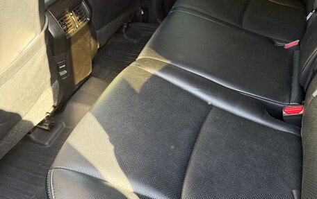 Toyota Land Cruiser Prado 150 рестайлинг 2, 2016 год, 3 500 000 рублей, 8 фотография