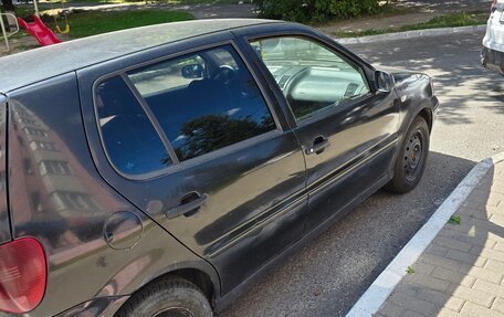 Volkswagen Polo III рестайлинг, 2001 год, 250 000 рублей, 4 фотография