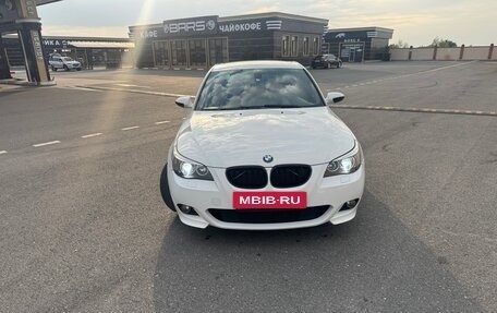 BMW 5 серия, 2004 год, 820 000 рублей, 2 фотография
