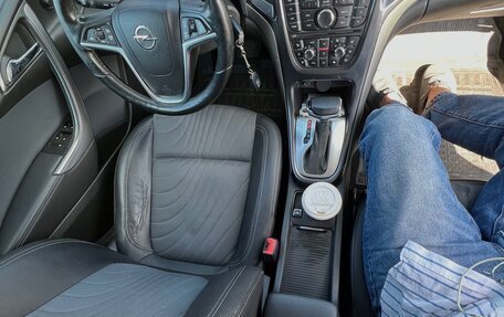 Opel Astra J, 2013 год, 630 000 рублей, 5 фотография
