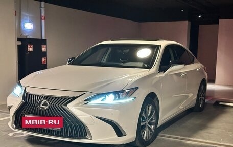 Lexus ES VII, 2019 год, 3 299 999 рублей, 2 фотография