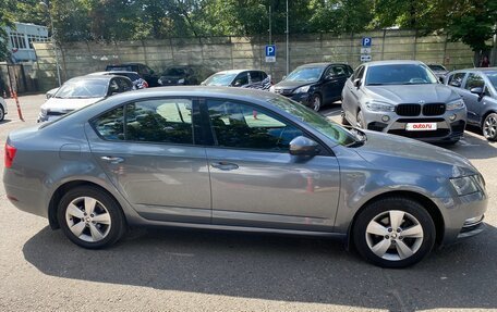 Skoda Octavia, 2018 год, 1 850 000 рублей, 4 фотография