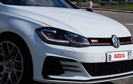 Volkswagen Golf GTI VII, 2019 год, 2 850 000 рублей, 11 фотография