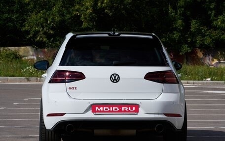 Volkswagen Golf GTI VII, 2019 год, 2 850 000 рублей, 5 фотография