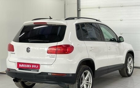 Volkswagen Tiguan I, 2011 год, 1 579 000 рублей, 4 фотография