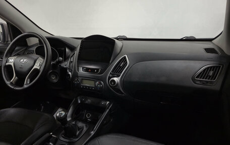 Hyundai ix35 I рестайлинг, 2011 год, 1 040 000 рублей, 15 фотография