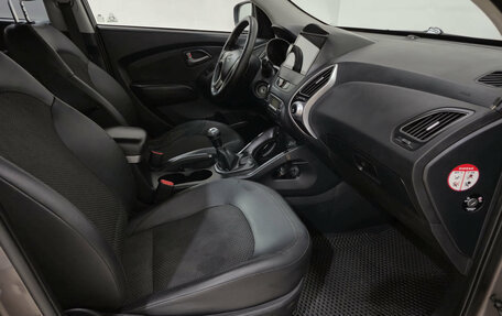 Hyundai ix35 I рестайлинг, 2011 год, 1 040 000 рублей, 16 фотография