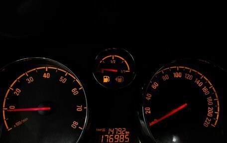 Opel Antara I, 2014 год, 875 000 рублей, 16 фотография