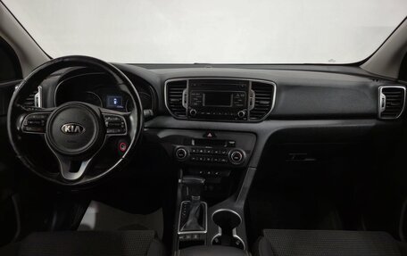 KIA Sportage IV рестайлинг, 2017 год, 1 880 000 рублей, 10 фотография