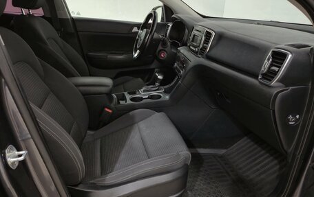 KIA Sportage IV рестайлинг, 2017 год, 1 880 000 рублей, 13 фотография