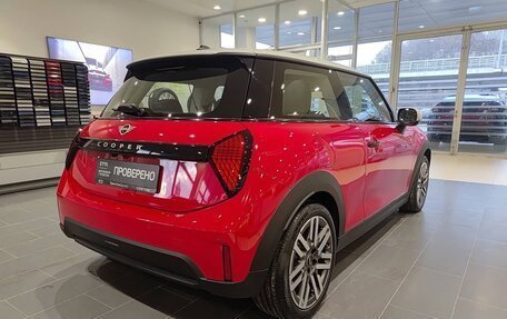MINI Hatch, 2024 год, 4 350 000 рублей, 6 фотография