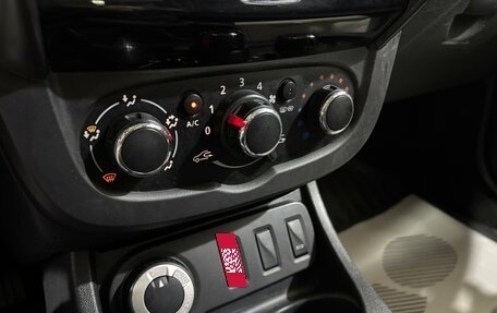 Renault Duster I рестайлинг, 2016 год, 1 180 000 рублей, 21 фотография