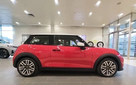 MINI Hatch, 2024 год, 4 250 000 рублей, 4 фотография