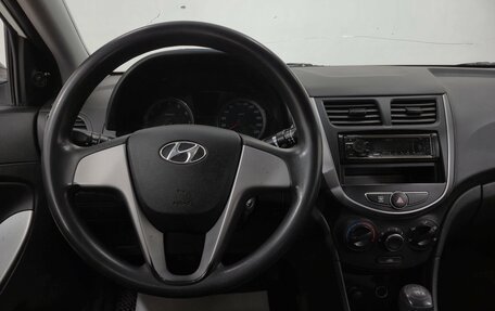 Hyundai Solaris II рестайлинг, 2016 год, 690 000 рублей, 11 фотография