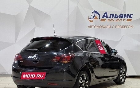 Opel Astra J, 2011 год, 670 000 рублей, 3 фотография