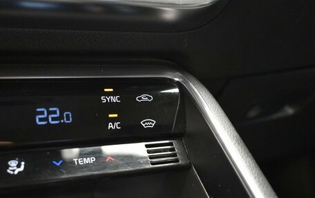 KIA K5, 2021 год, 2 367 000 рублей, 30 фотография