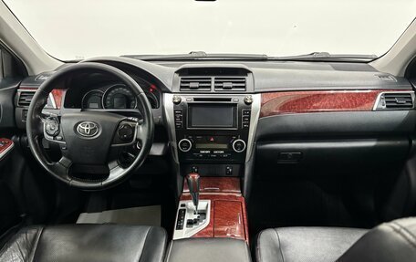 Toyota Camry, 2012 год, 1 500 000 рублей, 10 фотография