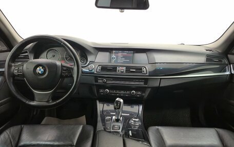 BMW 5 серия, 2011 год, 1 090 000 рублей, 11 фотография