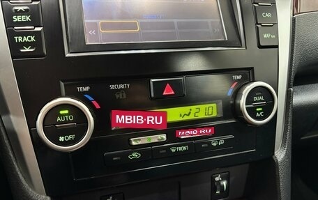 Toyota Camry, 2012 год, 1 500 000 рублей, 19 фотография