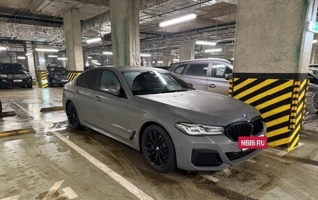 BMW 5 серия, 2020 год, 4 000 000 рублей, 14 фотография