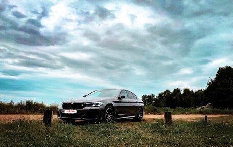 BMW 5 серия, 2020 год, 4 000 000 рублей, 20 фотография