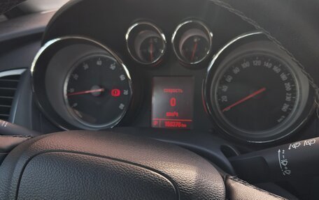Opel Astra J, 2014 год, 900 000 рублей, 9 фотография