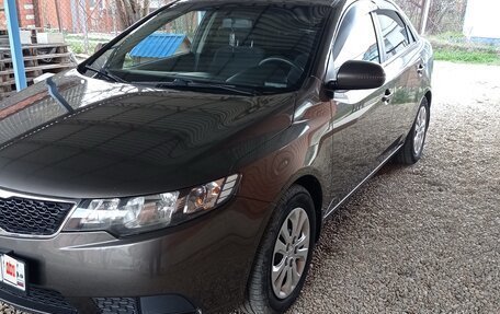 KIA Cerato III, 2010 год, 850 000 рублей, 4 фотография