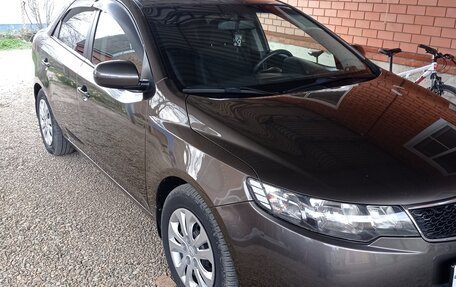 KIA Cerato III, 2010 год, 850 000 рублей, 3 фотография