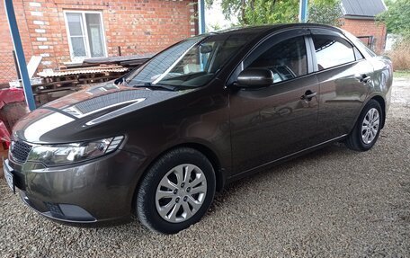 KIA Cerato III, 2010 год, 850 000 рублей, 9 фотография