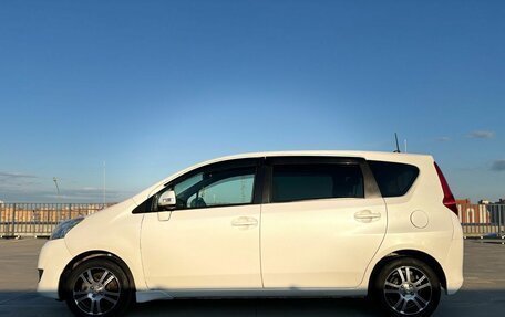 Toyota Passo Sette, 2009 год, 765 000 рублей, 2 фотография