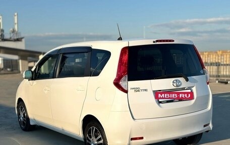 Toyota Passo Sette, 2009 год, 765 000 рублей, 3 фотография
