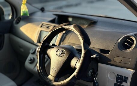 Toyota Passo Sette, 2009 год, 765 000 рублей, 9 фотография