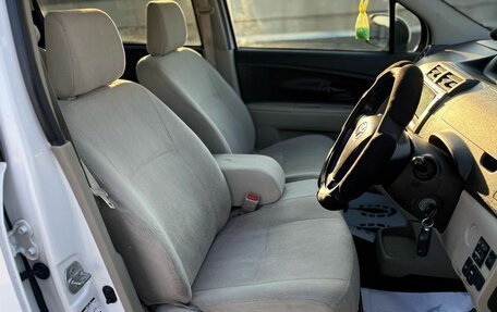 Toyota Passo Sette, 2009 год, 765 000 рублей, 11 фотография