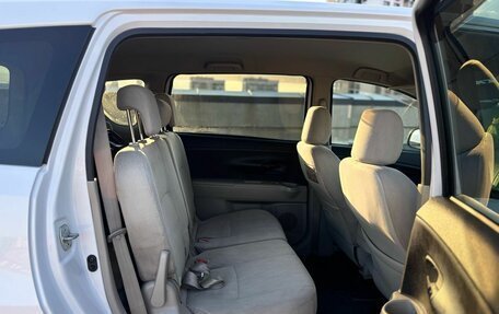 Toyota Passo Sette, 2009 год, 765 000 рублей, 16 фотография