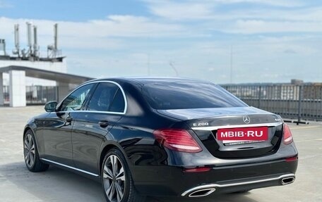 Mercedes-Benz E-Класс, 2016 год, 2 190 000 рублей, 3 фотография