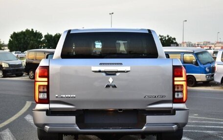 Mitsubishi L200, 2026 год, 4 690 007 рублей, 6 фотография